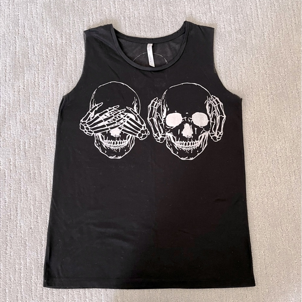 Grungy Black Skull Top